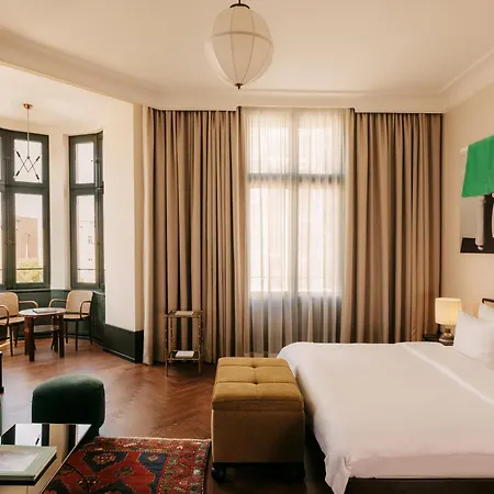 Boutique Hotel Chateau Royal-3